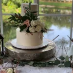 What to Know Before Ordering Custom Cakes in Florida